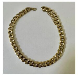 Gold tone link necklace
